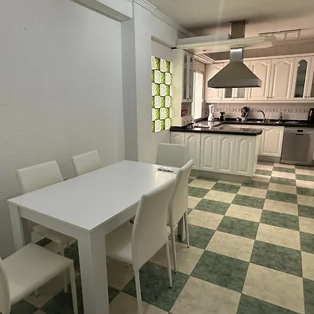 Apartment New Estacion 8 *